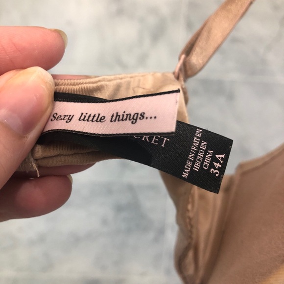 Nude Victoria Secret Push Up Bra - Picture 4 of 6